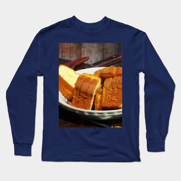 Food - Plate With Sliced Bread and Knives Long Sleeve T-Shirt by SusanSavad